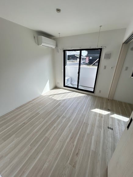 コート愛 リビング