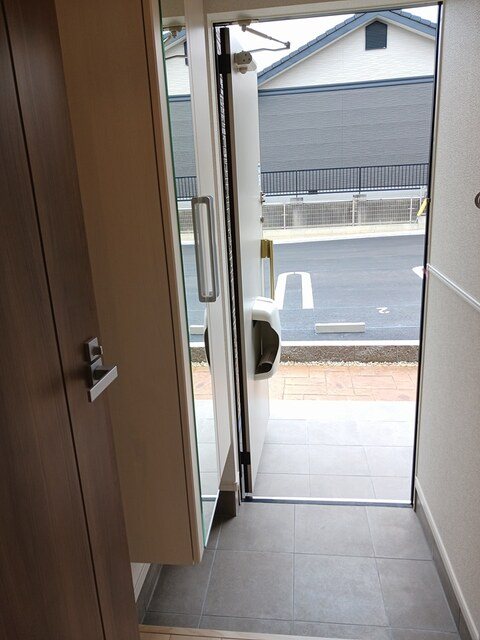 アルディエンテ 玄関