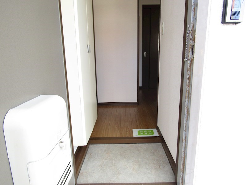シャルム新浜 玄関