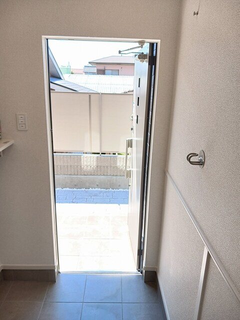 ダイアモンド　エフⅢ 玄関