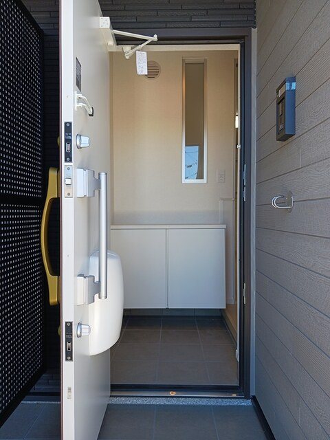 サンライズヒルズⅠ 玄関