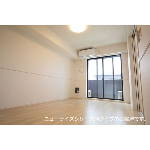 フラワーⅡ リビング