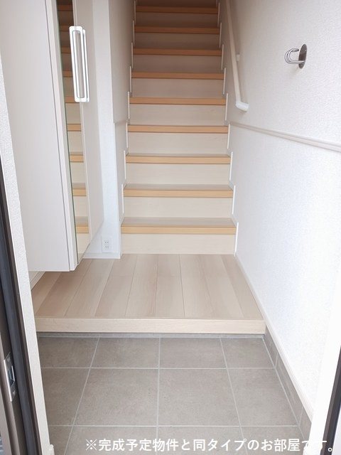 アンジュ　ワン 玄関