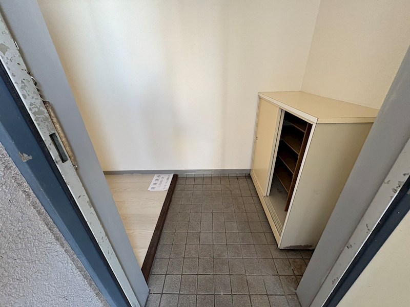 半田第3ロイヤルマンション  玄関