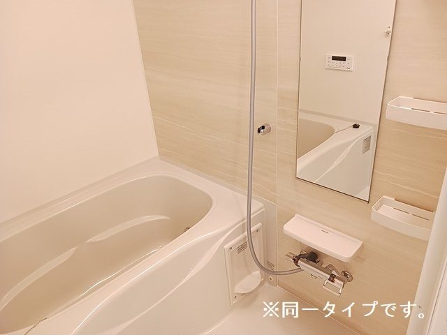 ラ・パーチェⅠ 風呂画像