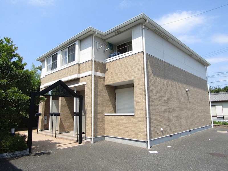 グラン・セジュール 201号室 外観