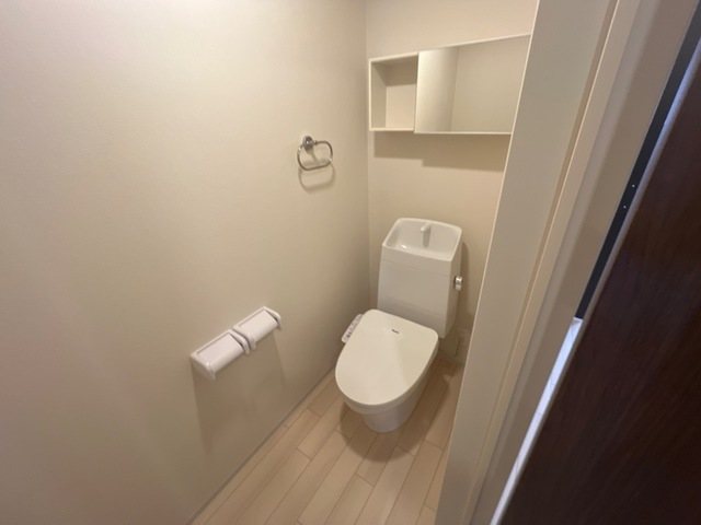 ヴェルニース その他1