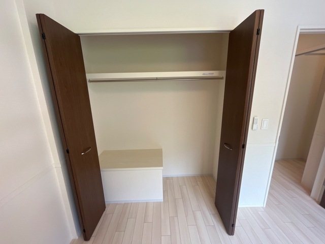 ヴェルニース その他8