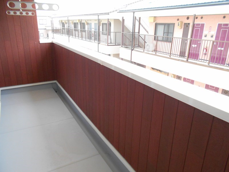 ニシルラッキーキャット ベランダ