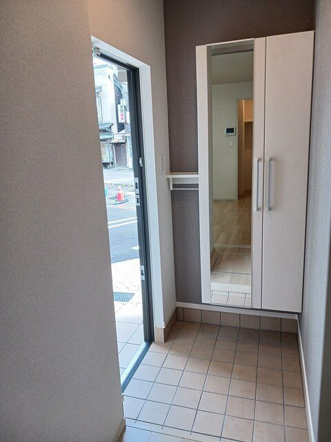 グラーヴェ御幸 玄関