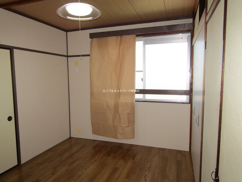 メゾン新美 ベッドルーム