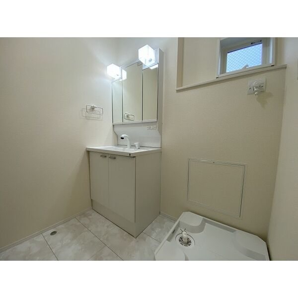 リーブルファイン成岩東町 その他3