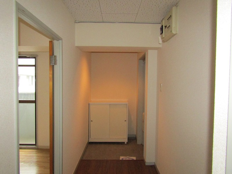 半田第3ロイヤルマンション  玄関