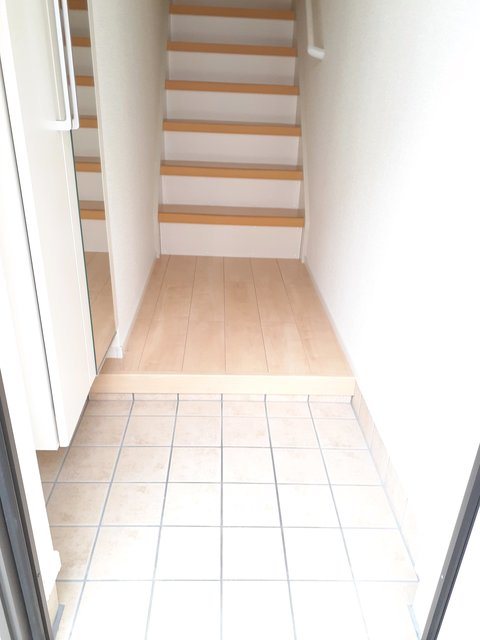 ルーラル朝倉　A 玄関