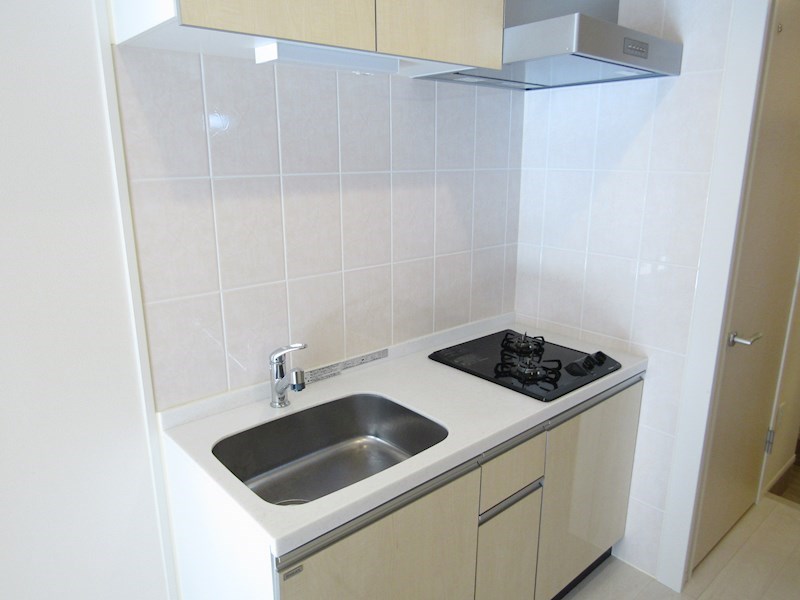 ラヴァーグミディ キッチン