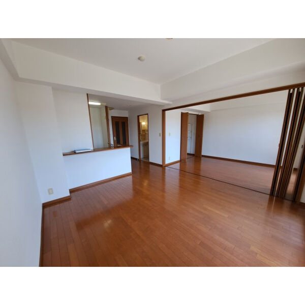 レジオンドヌール リビング