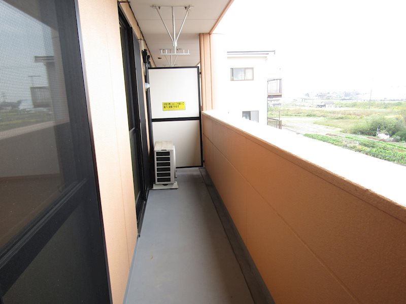 ハッピーガーデン ベランダ