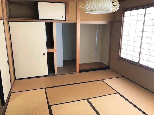 KKビル ベッドルーム