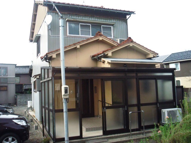 長土塀貸家 外観