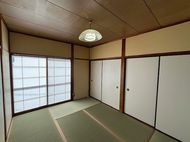 末町貸家 ベッドルーム