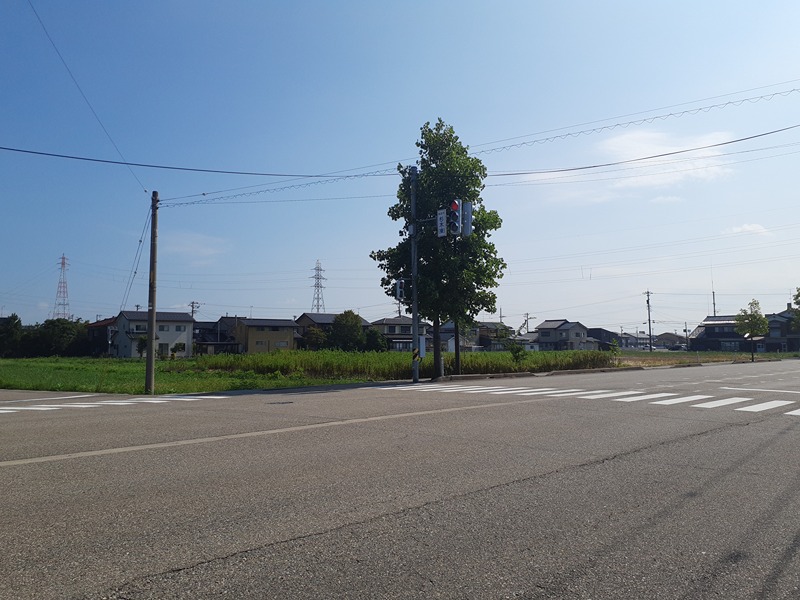砺波市杉木5丁目貸土地  外観