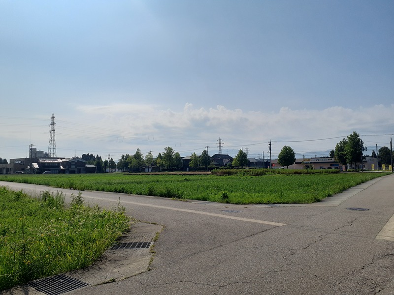 砺波市杉木5丁目貸土地  外観