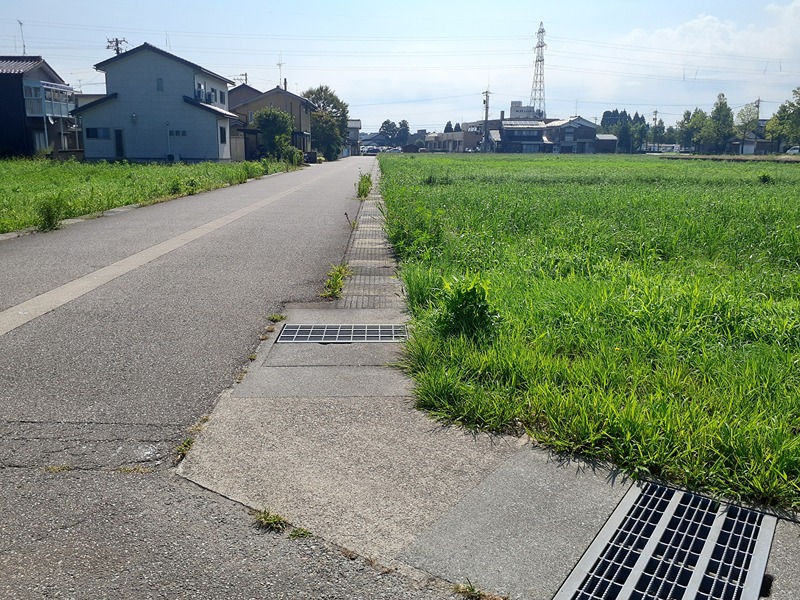 砺波市杉木5丁目貸土地  外観