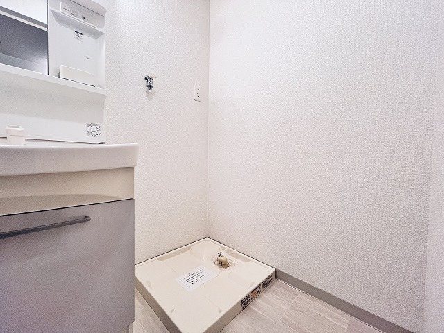 ルポルスタ湘南 洗面所