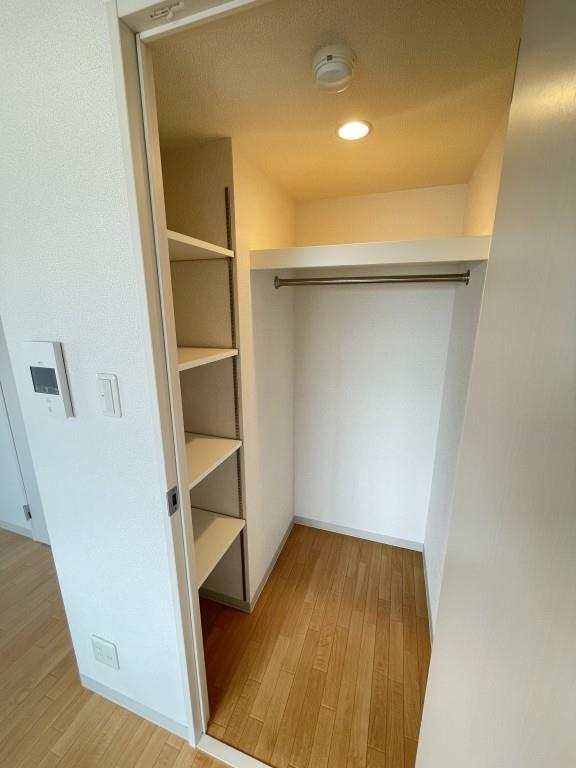 ルポルスタ湘南 収納