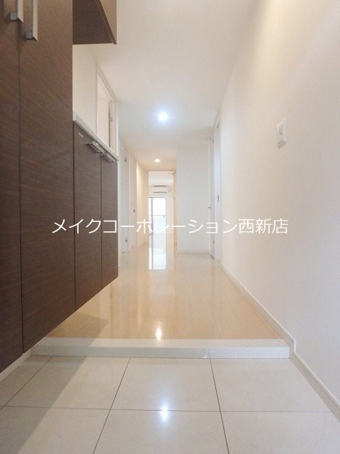 玄関 キルンズ防塁 玄関
