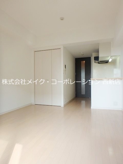 ステイツ姪浜駅前 リビング