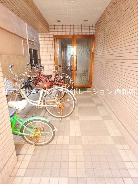 フェローコーポ祖原 エントランス