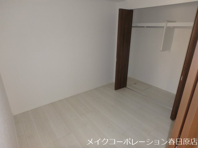 写真は同型タイプ セジュール ベッドルーム