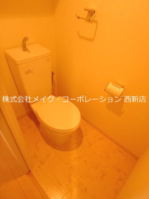 トイレ レジディア西新【Hタイプ】 その他8