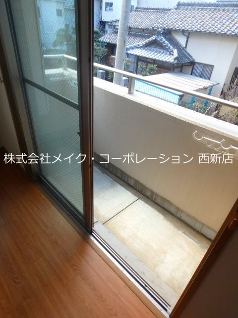 ラフィーネ西新 ベランダ