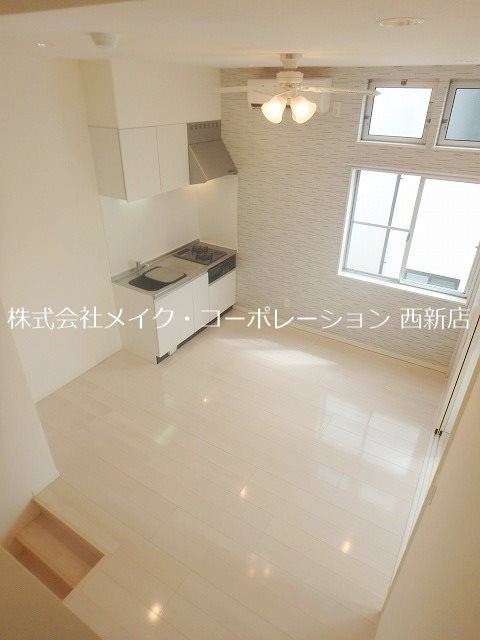 クレストコート福大前～ネット無料～ リビング