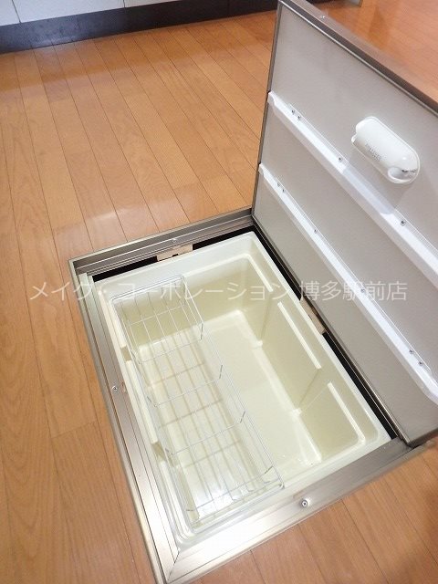 アヴァンティーク その他