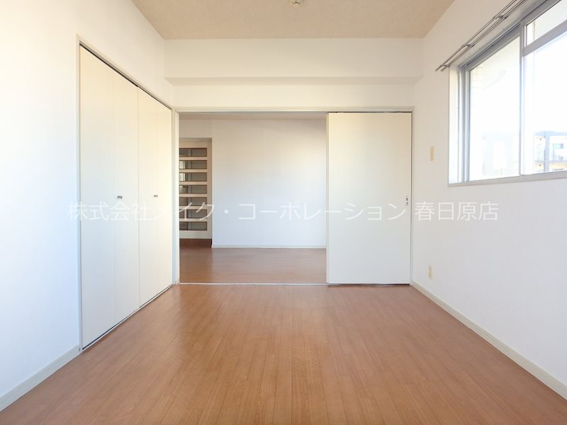 エレガンスクローバー ベッドルーム