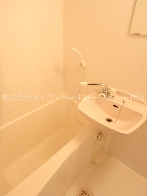 リヴィエール天神南 風呂画像