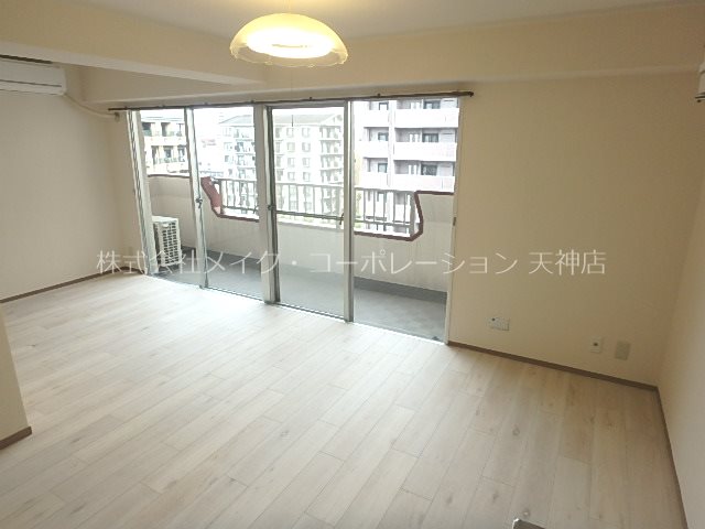 赤坂エクセル  リビング