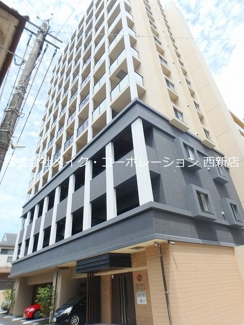ニューリバー姪浜 外観