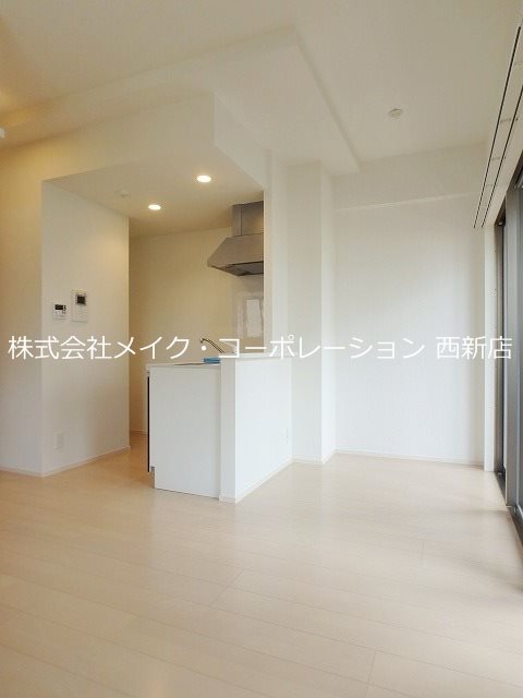 ニューリバー姪浜 リビング