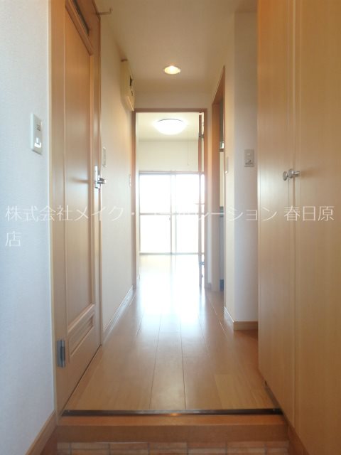 リバーサイド仲畑 玄関