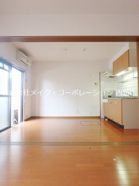 シャン・ド・フルール リビング