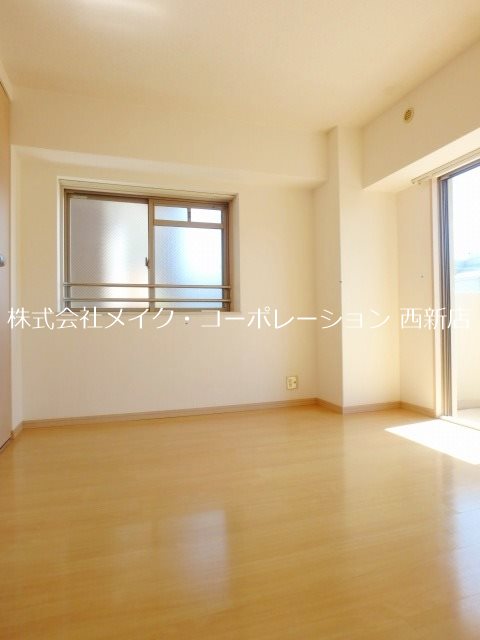 リバーサイド弥生 ベッドルーム