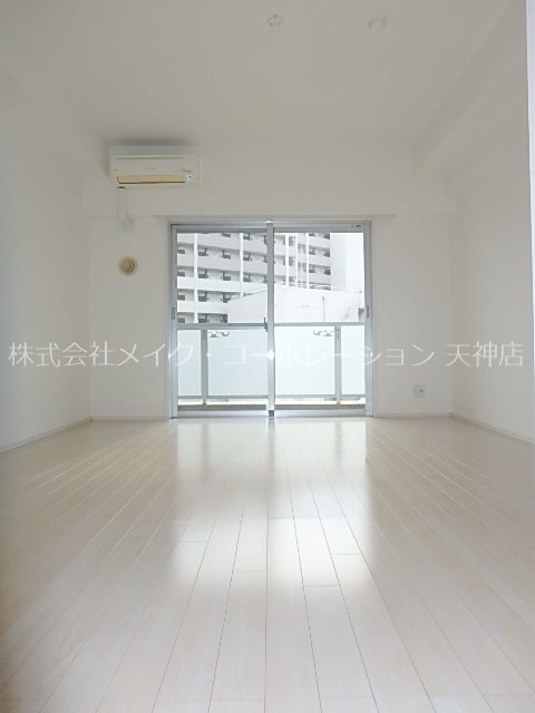 リフェスタ渡辺通 ベッドルーム