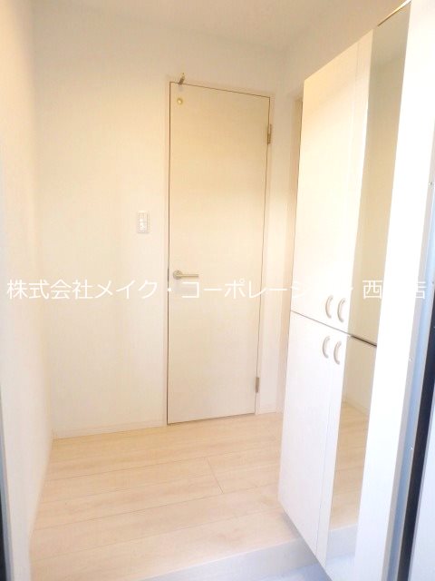 ジュネス下山門～ネット無料～ 玄関