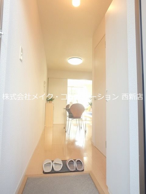 玄関 エルモス姪浜 その他8
