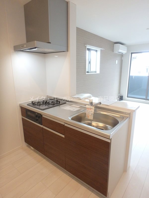 写真は同型タイプ グランメゾン春日 キッチン