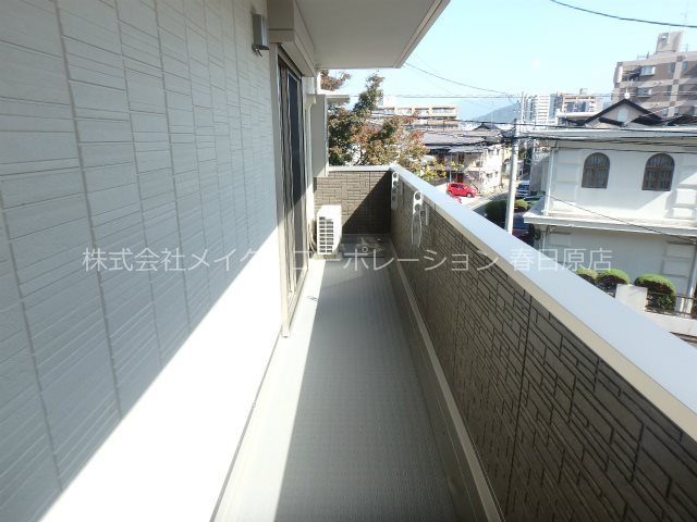 フォレストヒルズ春日原 ベランダ